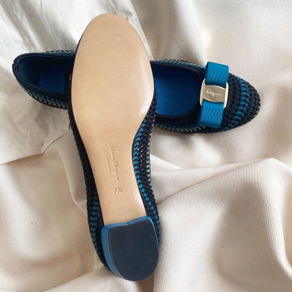 FERRAGAMO Vara Bow Pump Shoe In Multicolor Crochet, size 7.5 - Picture 4 of 8